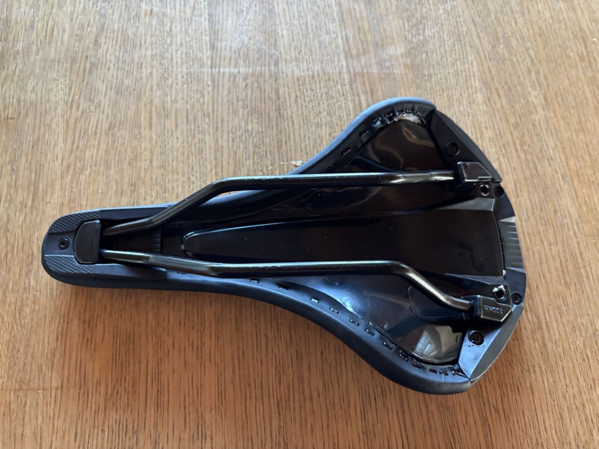 Pezzi di ricambio: Fahrradsattel NEU 115mm – Nuovo e nell'imballaggio originale da Herdern venduto da FamilieEngel 1
