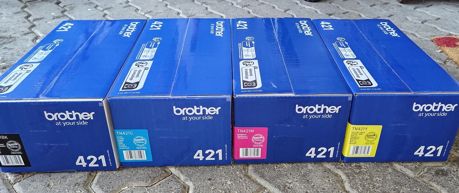 Brother Cartucce per stampanti & toner: FARBTONERKASETTEN BROTHER ORIGINAL 421 – Nuovo e nell'imballaggio originale da Meinisberg venduto da leo122 1