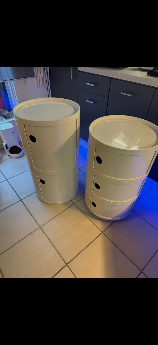 Comodini: KARTELL rangement blancs – Usato da Onnens VD venduto da fashionvictime01