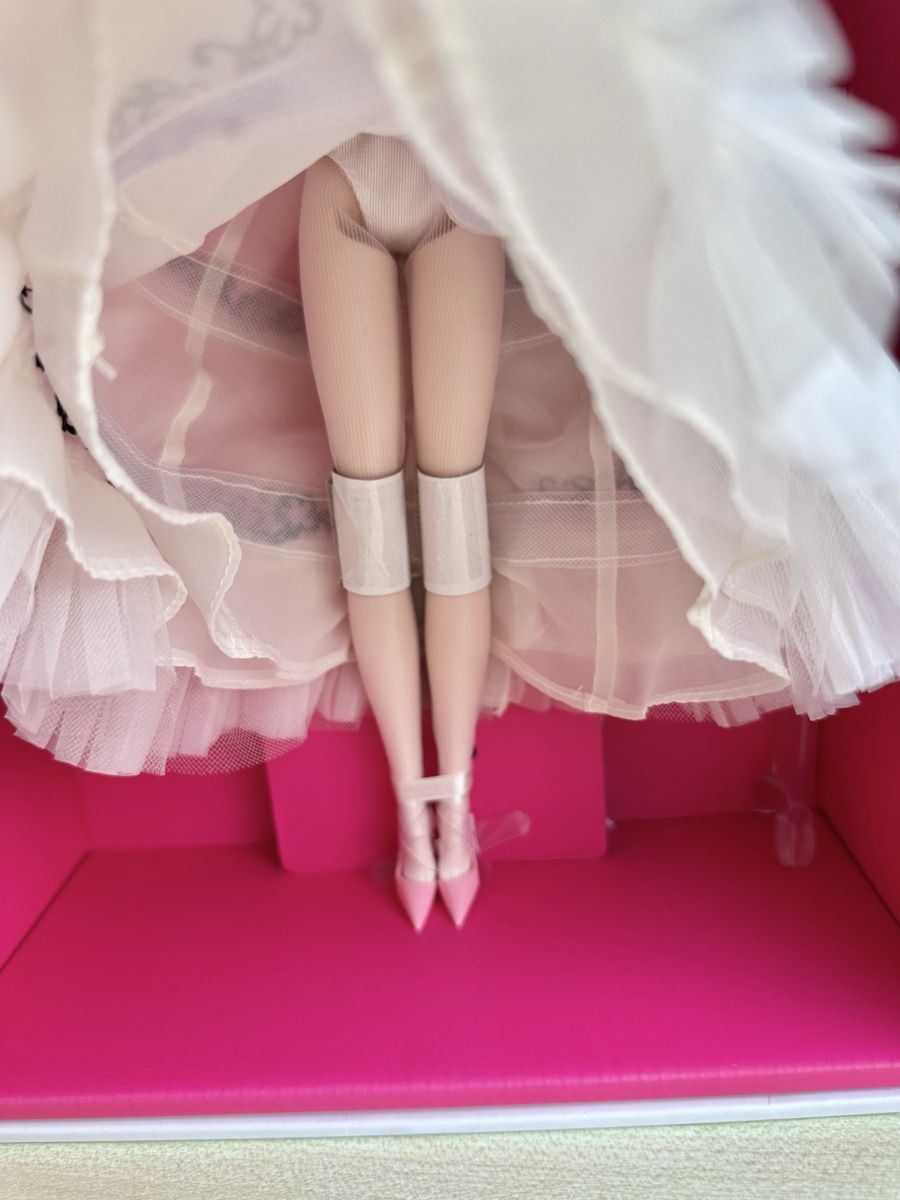 Puppen: Barbie Silkstone Gilded Glamour – Neu und originalverpackt aus Zürich von Kat_5557 8