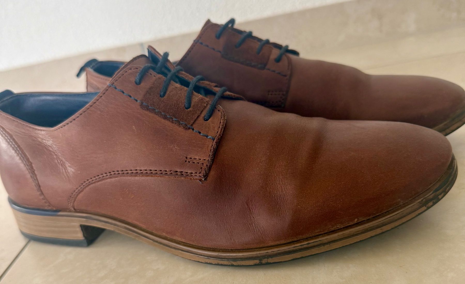 Scarpe da uomo: Chaussures ERAM homme cuir marron – Usato da Corcelles-Payerne venduto da littlemarket 1