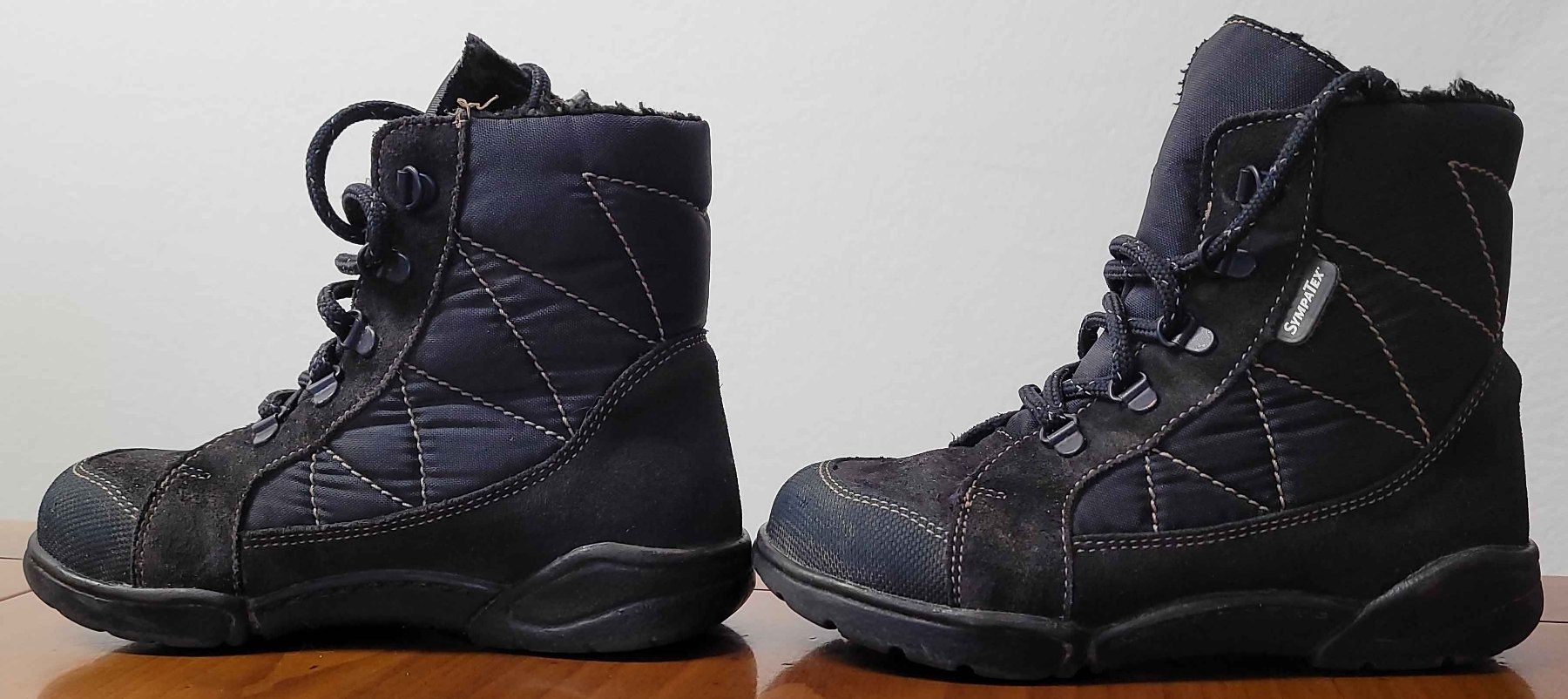Scarpe per ragazzi: Däumling Winterstiefel Gr. 27 Weite M, dunkelblau – Usato da Bözberg venduto da Dave17 4