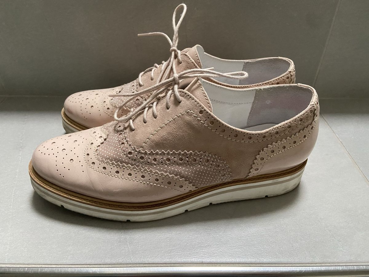 Scarpe da donna: Damenschuhe – Usato da Büsserach venduto da vimeco.43 1
