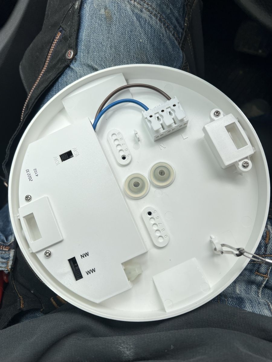 Lampade: Lampe led Ledeshi Slice Circle N2 IP54 – Usato da Sonceboz-Sombeval venduto da Dino695 3