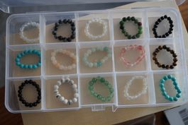 Ringe mit Gummizug  15 Stück in Box