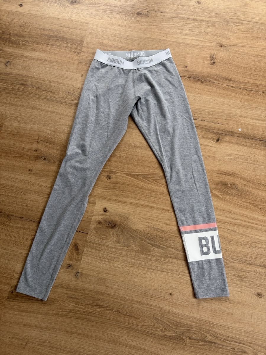 Leggings: Graue BUM BUM Leggings Gr. S – Usato da Vorderthal venduto da Diethelm8853