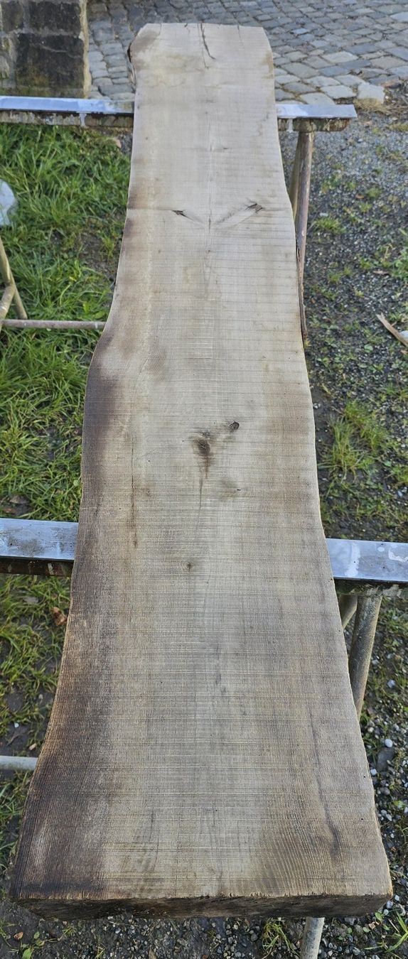 Holzartikel: Altes Holzbrett  – Gebraucht aus Rorschacherberg von snOOpydOg11