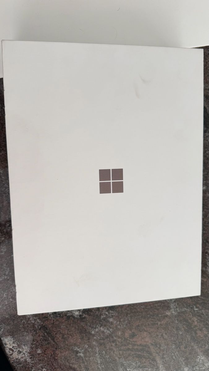 Microsoft Portables: Microsoft Surface Laptop Neu ungeöffnet  7 Th Generation – D'occasion à St.Gallen par gauwo 1