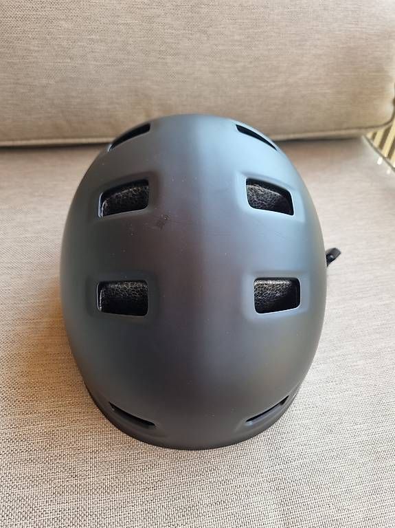 Decathlon Caschi: Kinder Velo Helm – Usato da Münchwilen venduto da dila77 1