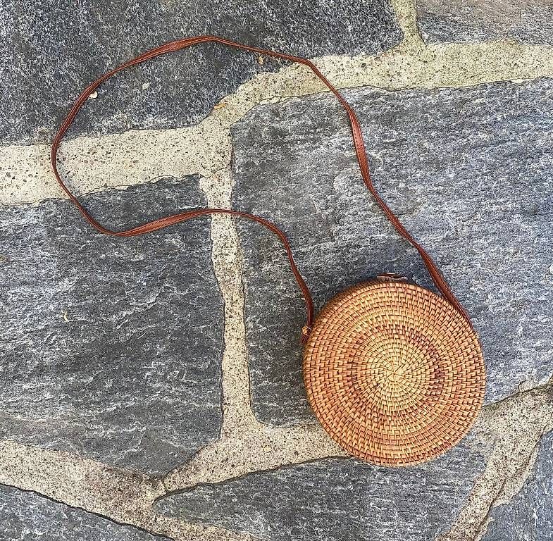 Borse: Vintage round bag – Usato da Lugano venduto da selling_nice_stuff 1