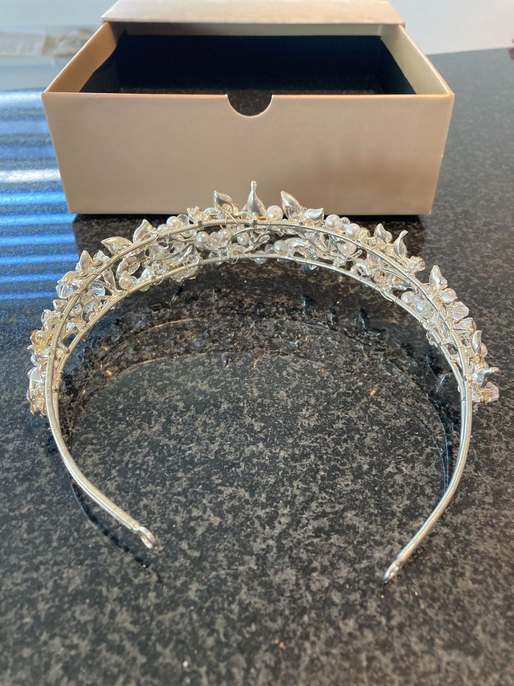 Haarschmuck: Wunderschöner Haarschmuck - 1 mal getragen – Gebraucht aus Altendorf von nic_5fbv 1
