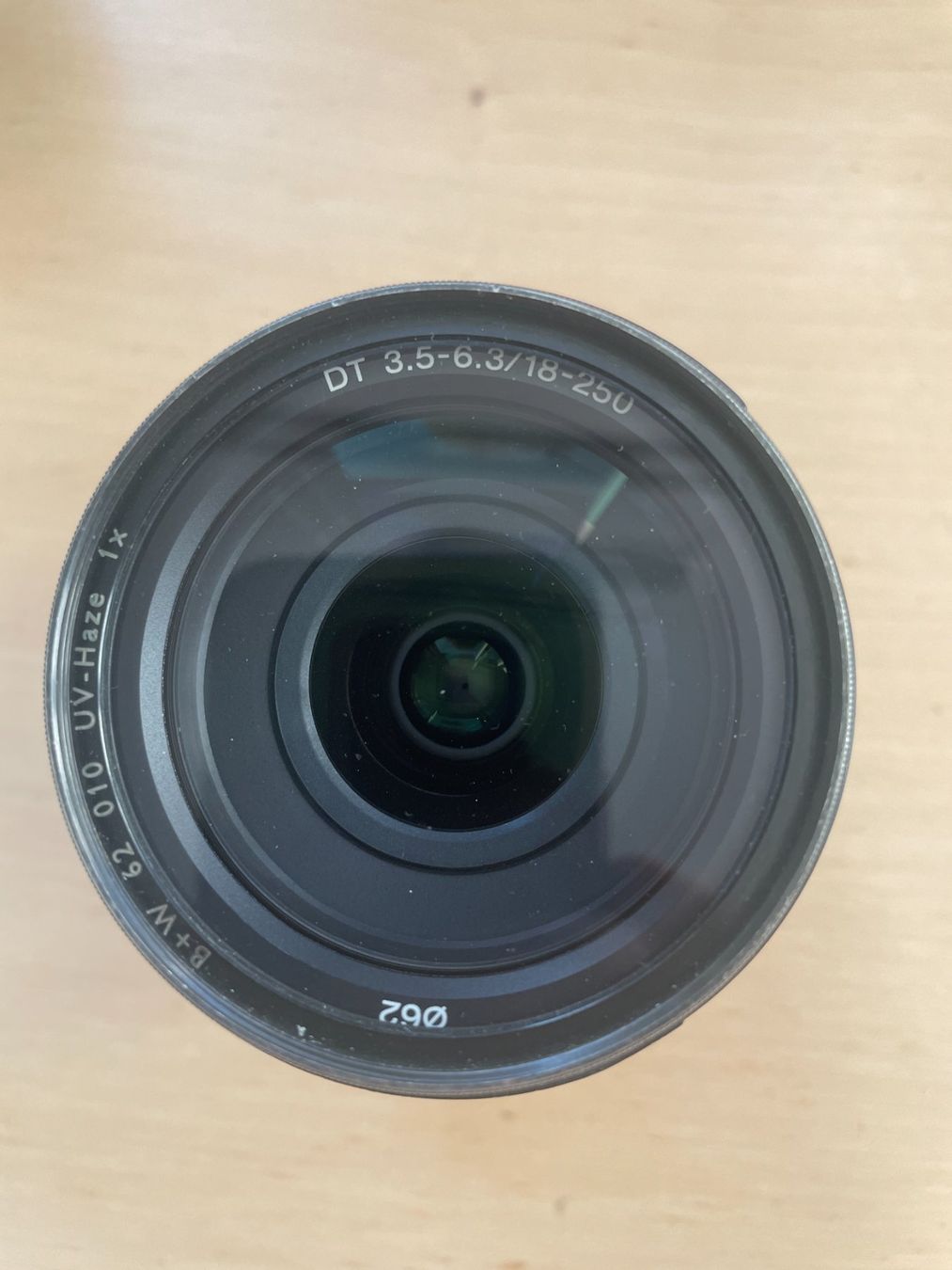 Sony Obiettivi: Sony Superoomobjektiv 18-250 (A-Mount) – Usato da Liestal venduto da fisch19 2