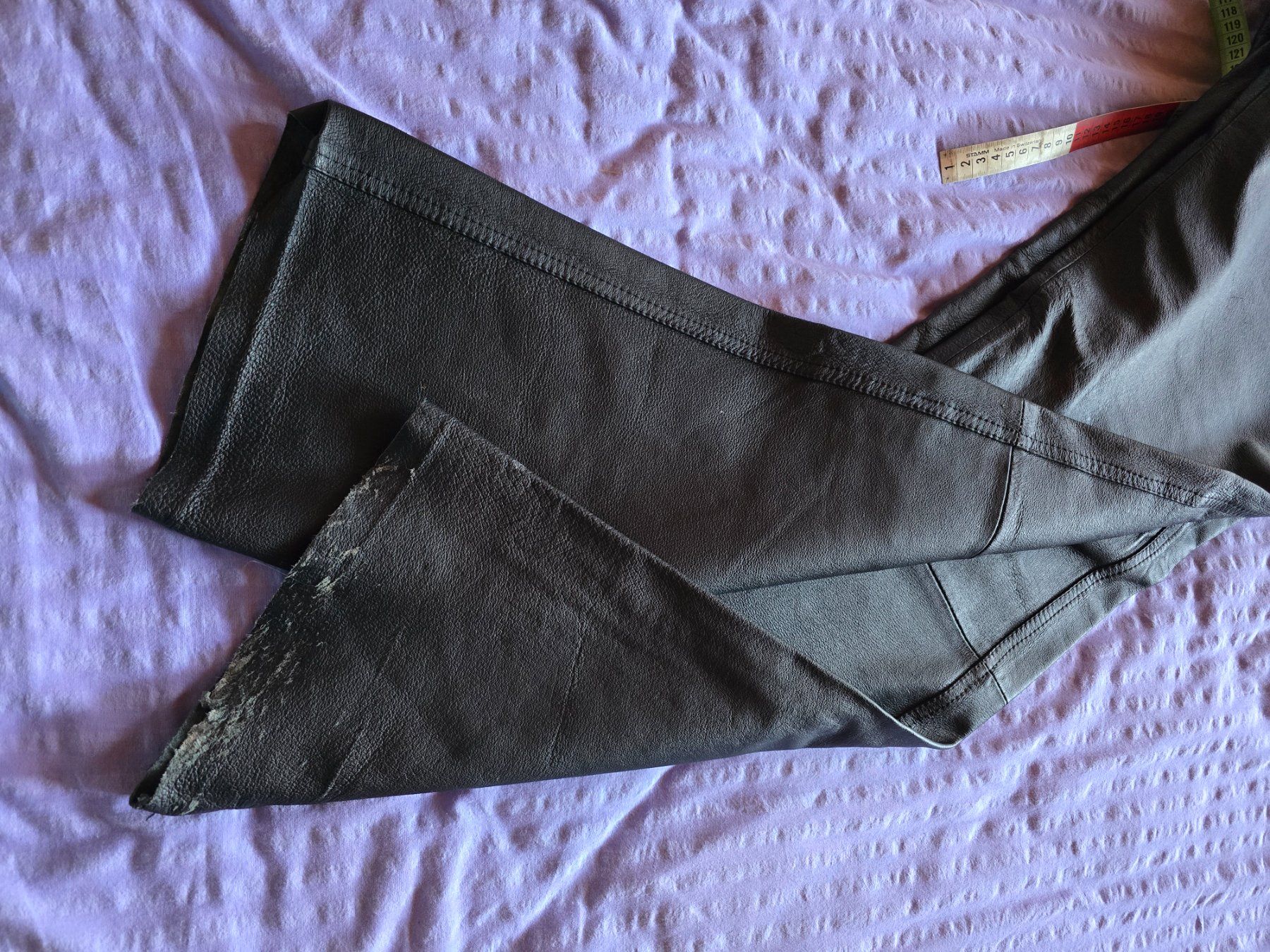 Pantaloni: Lederhose – Usato da Frutigen venduto da Amber19617 5
