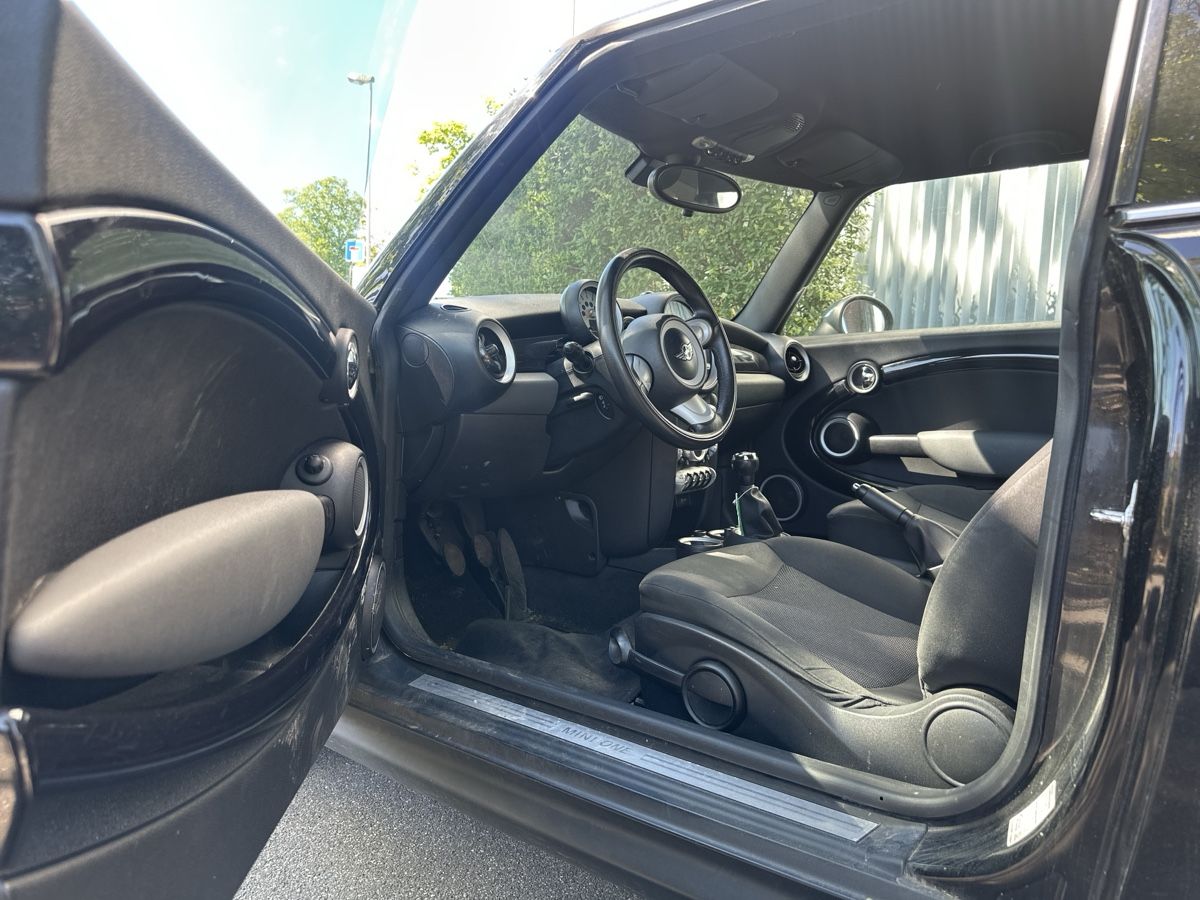 Mini Automobili: MINI ONE ab PLATZ !!!! Ab 1Fr – Difettoso da Zürich venduto da jackwro 1