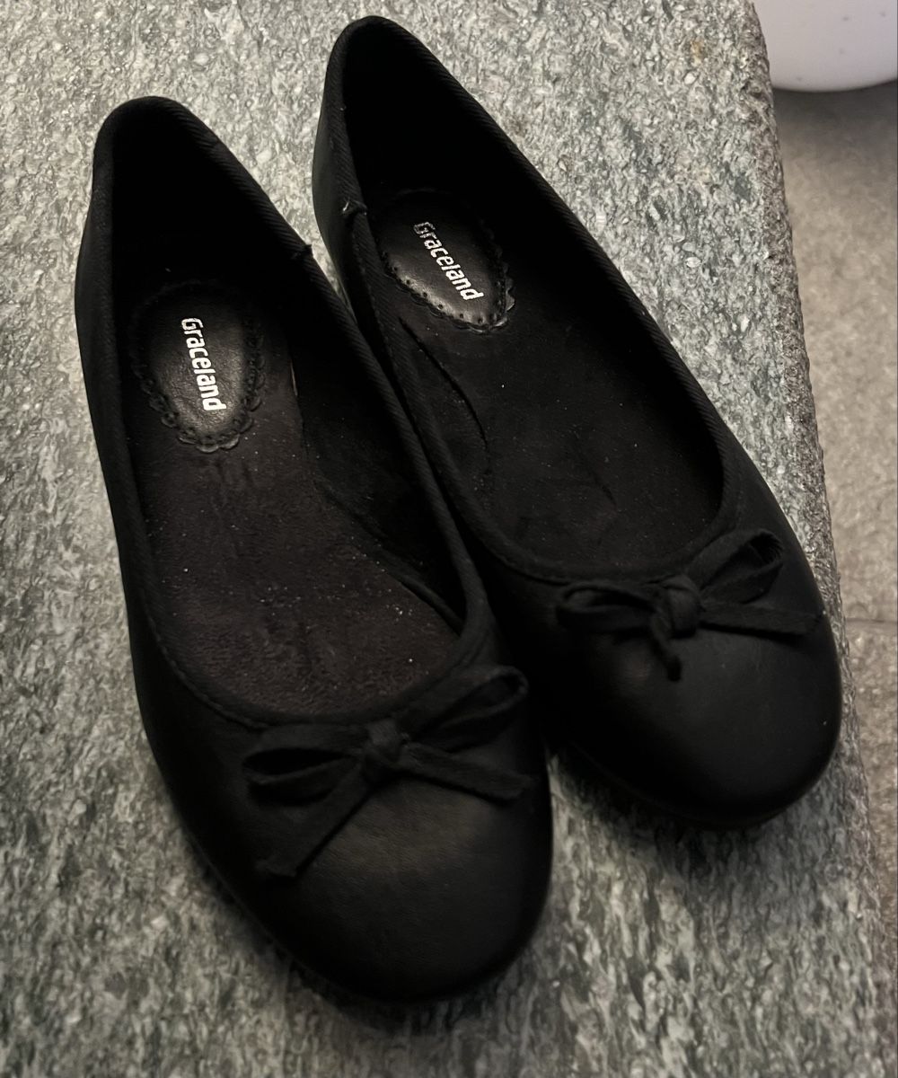 Chaussures filles: 4 Paar Ballerinas Gr. 36 – D'occasion à chur par Ika11 2