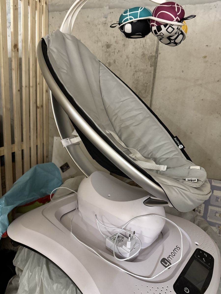 4moms Sdraiette & Sdraiette a dondolo: Elektrische Babywippe – Usato da Killwangen venduto da kat_xfp2 4