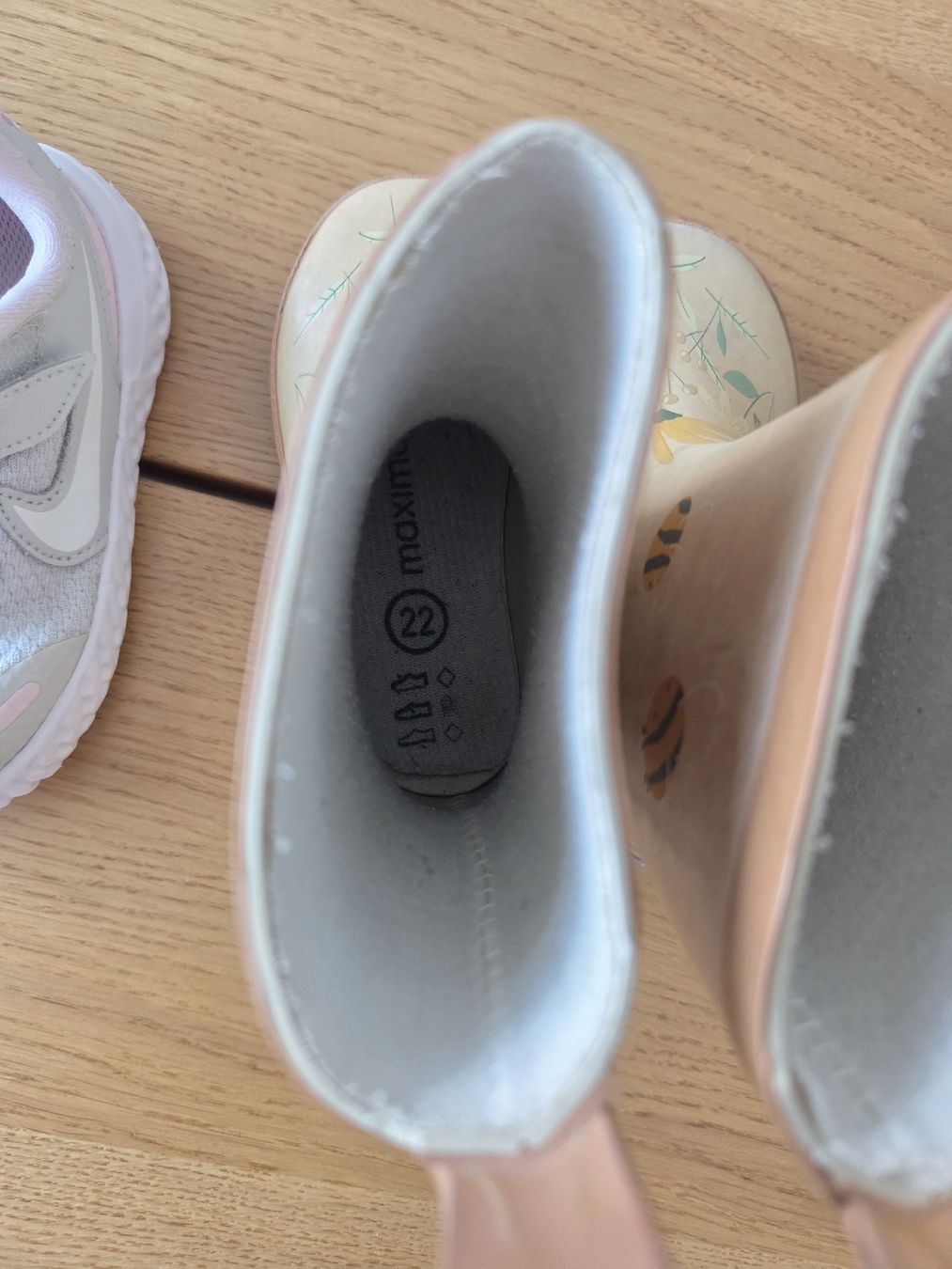 Maximo Schuhe für Jungen: Gummistiefel 22 von Maximo – Gebraucht aus Amriswil von bellabelai 3