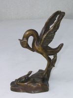ALTE SIGNIERTE BRONZE FIGUR VOGEL MIT EIDECHSE
