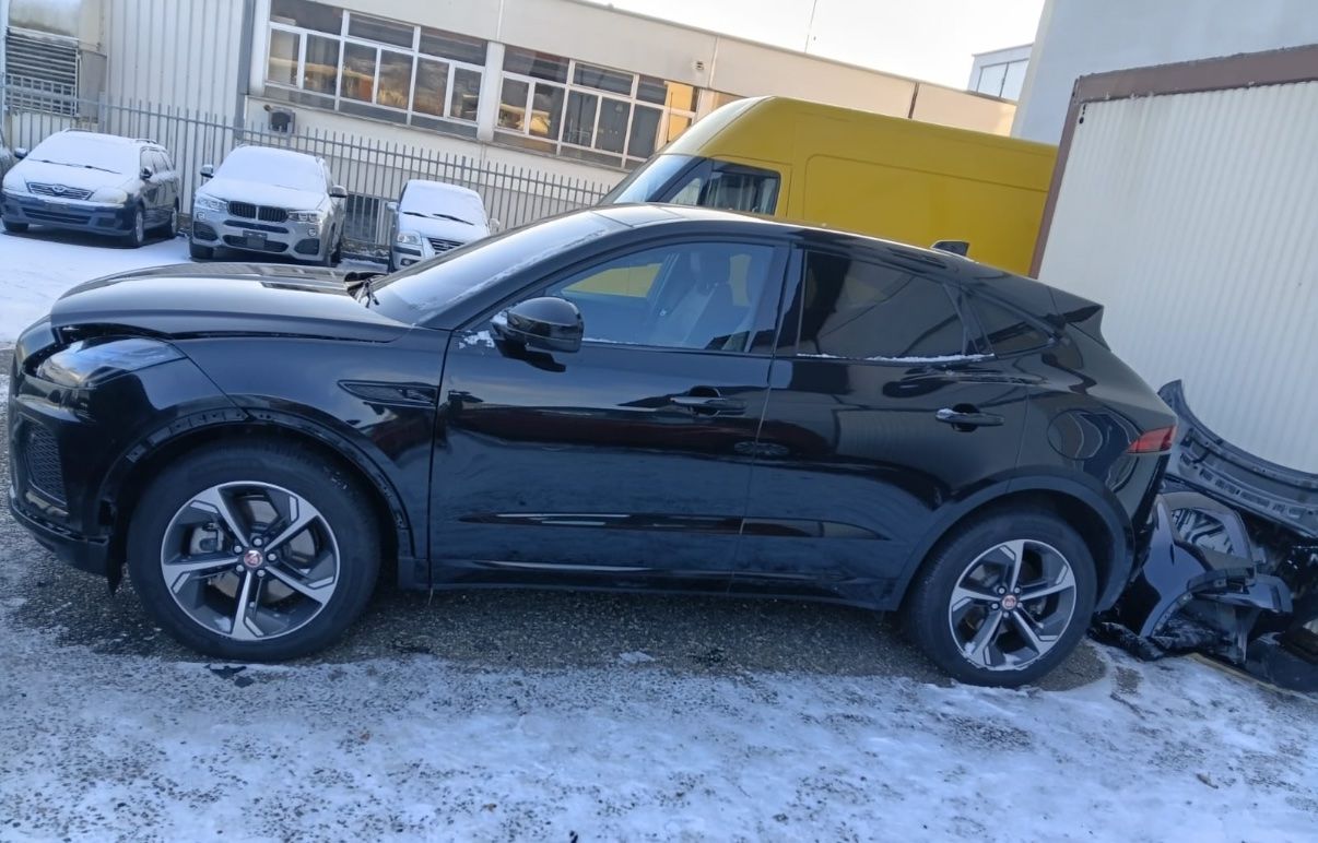 Jaguar Autos: JAGUAR E-Pace I3 PHEVE P300e R-Dynamic – D'occasion à Matten b. Interl par rob_d5pb 1