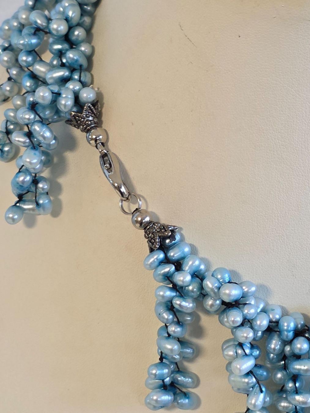Catenine: Perlenkette mit Hunderten hellblauer Perlen – Nuovo (secondo la descrizione) da Zürich venduto da ben_mn5h 4