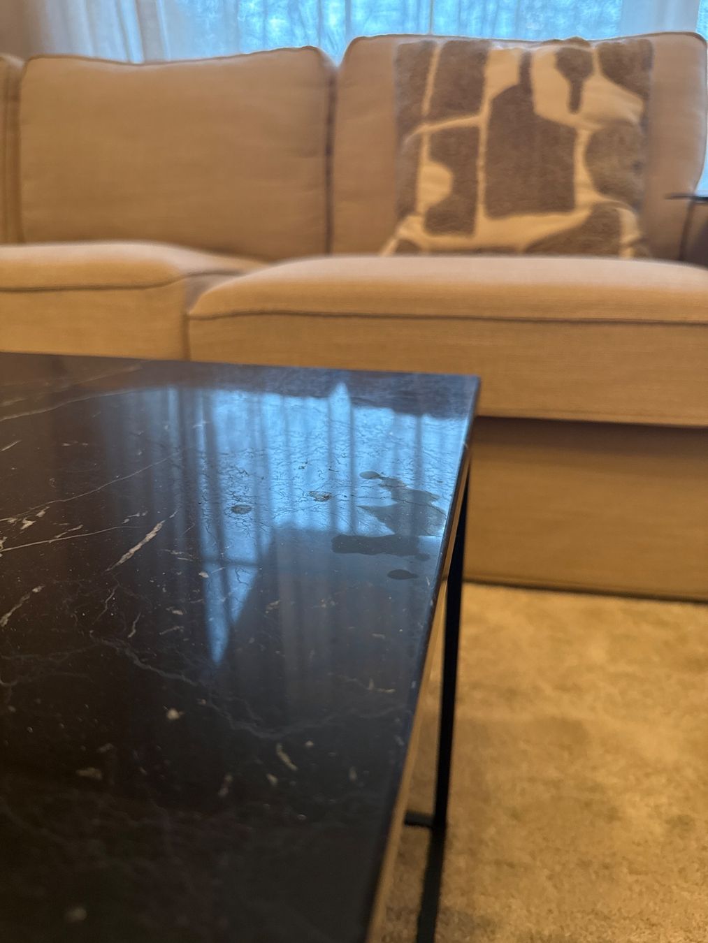 Westwing Tavoli: Schwarzer Marmor Couchtisch,120x75x40cm – Usato da Hettlingen venduto da laperi87 5