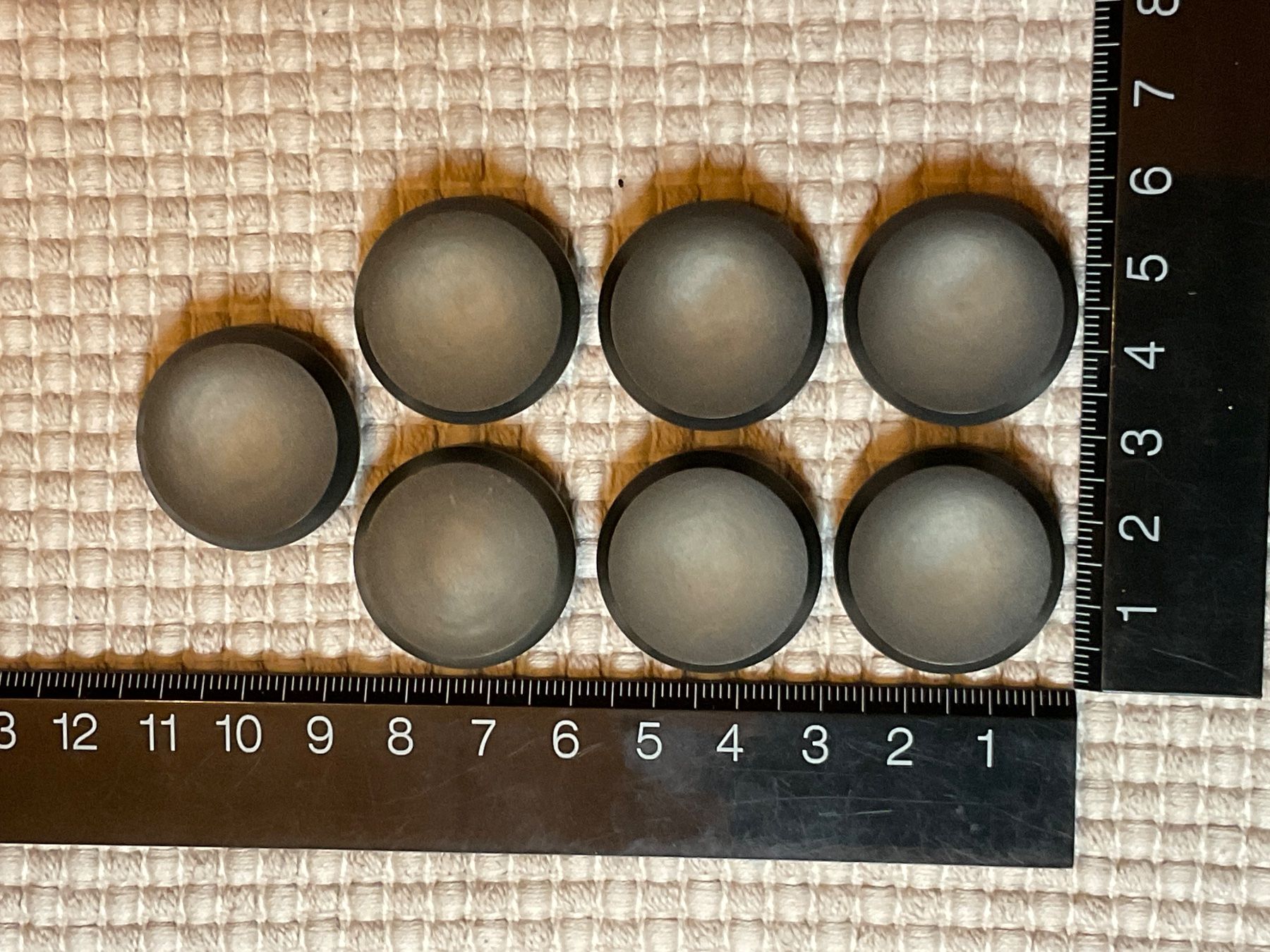 Bottoni: 7 Mantel Knöpfe – Usato da Rümlang venduto da euqinom16