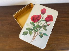 Vintage Blechdose mit Rosenmotiv