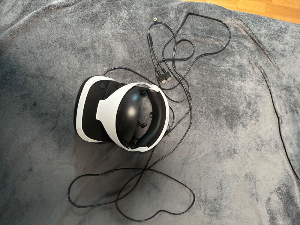 Sony Playstation VR V2 MK5 + Camera V2 + VR Worlds