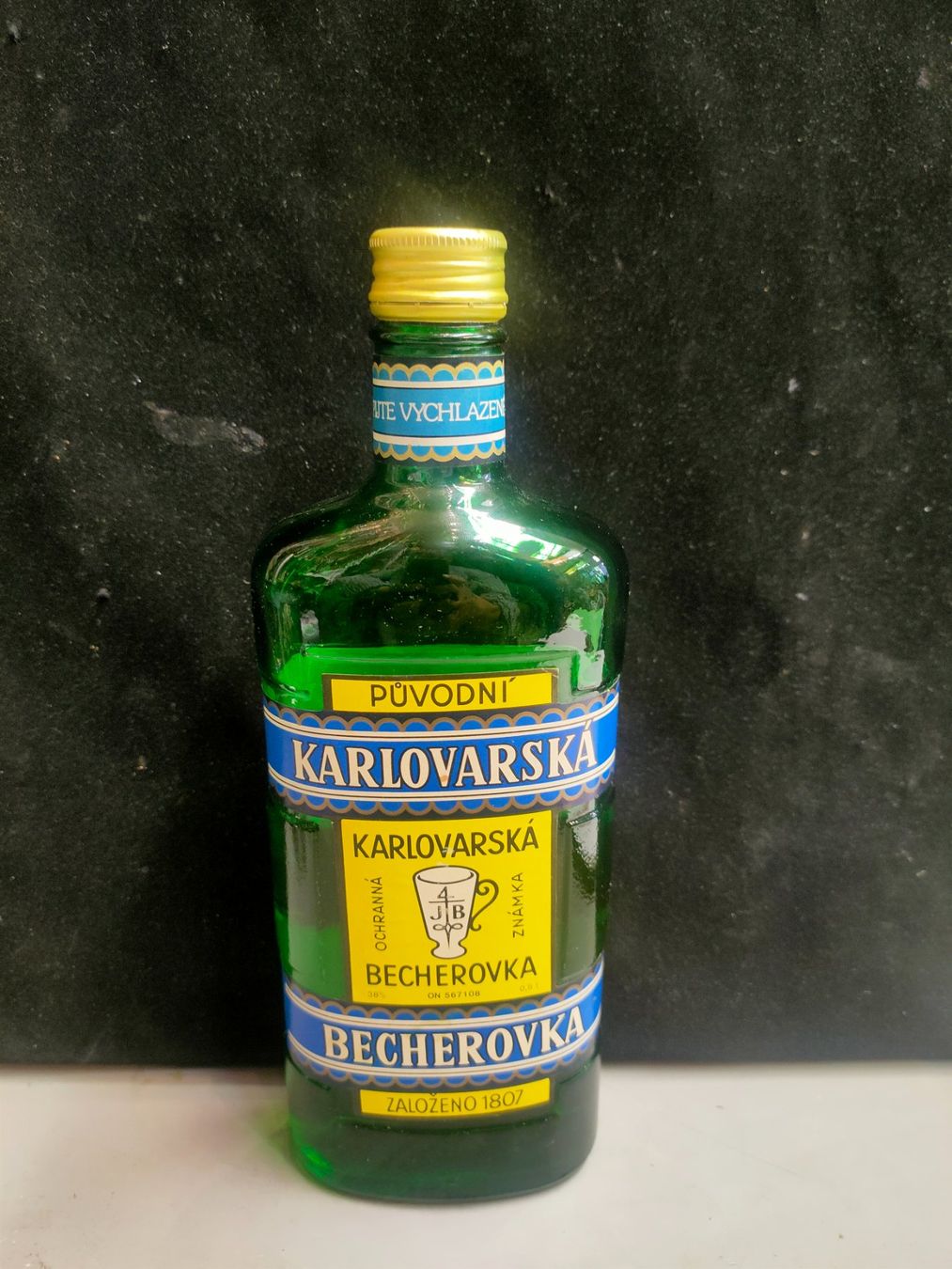 Bevande alcoliche: KARLOVY VARY – Usato da Genève venduto da Leboucheoreilles