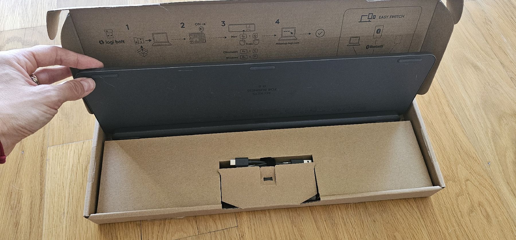 Logitech Tastiere: Logitech MX Keys Business CH, Kabellos – Nuovo e nell'imballaggio originale da Zürich venduto da Yllka.ja 1