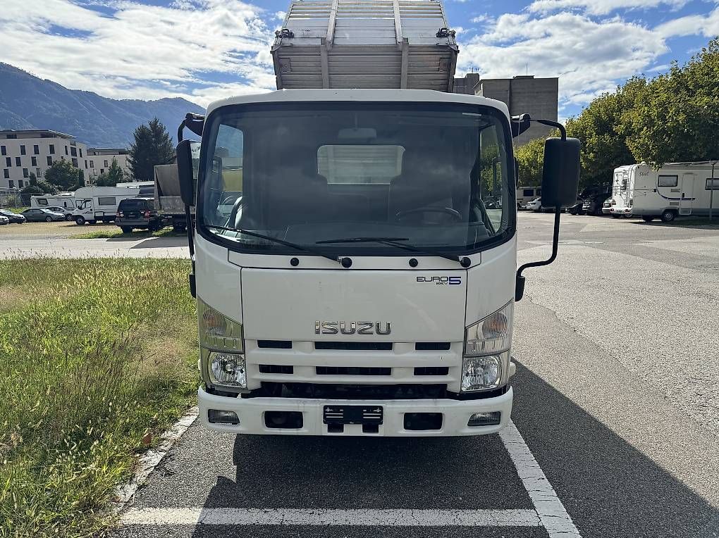 Veicoli commerciali: ISUZU  NLR 85 A – Usato da Giubiasco venduto da aut_zxs6 2