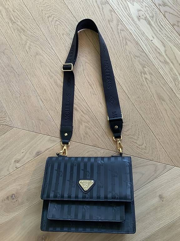 Maison Mollerus Altro in  Abbigliamento & Accessori: Maison Mollerus Canvas Typ FEY classic schwarz – Usato da Küsnacht ZH venduto da Dne