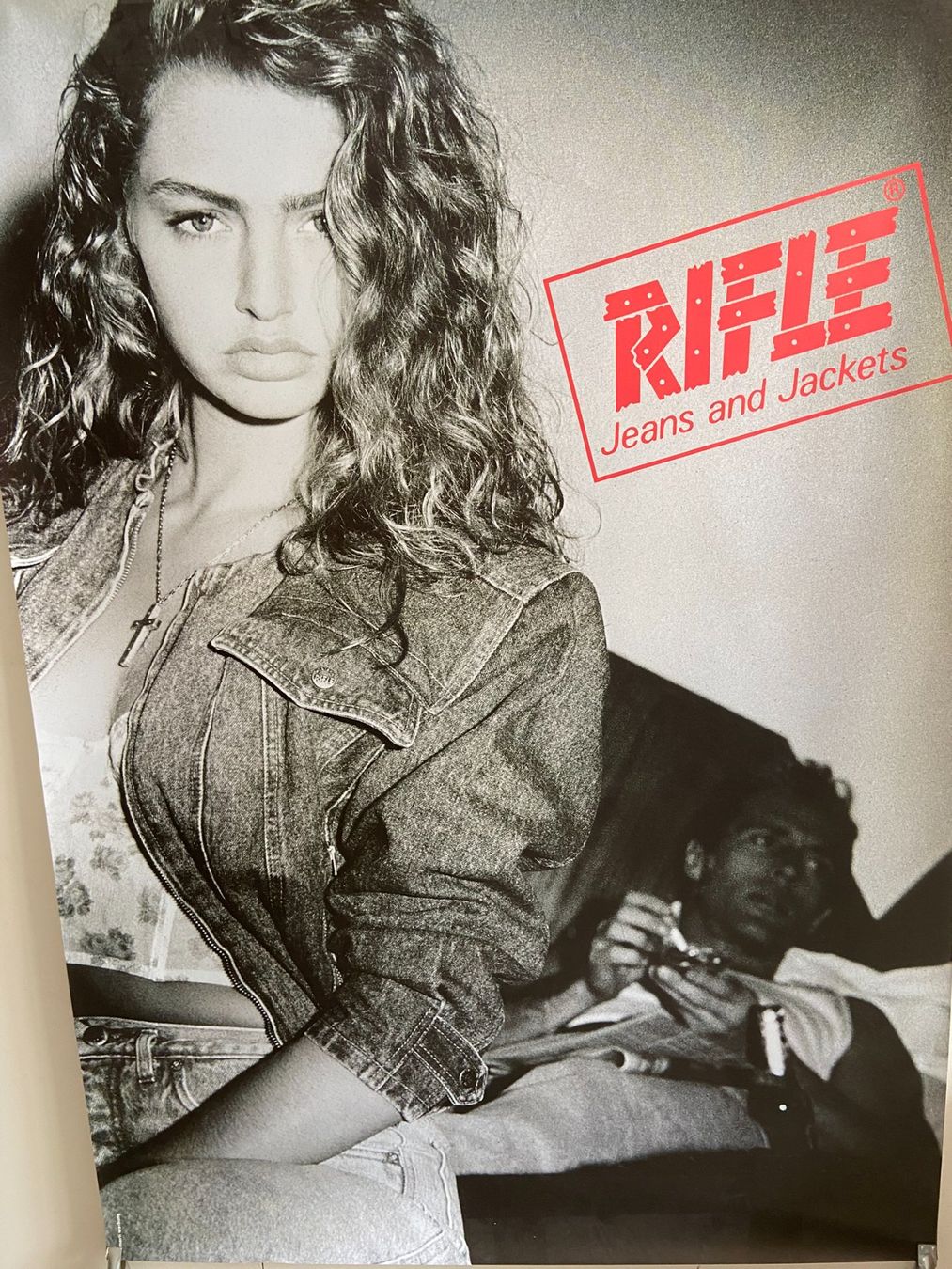Foto & Immagini: Werbeplakat "Riffle Jeans" – Usato da Hinterkappelen venduto da VreZe