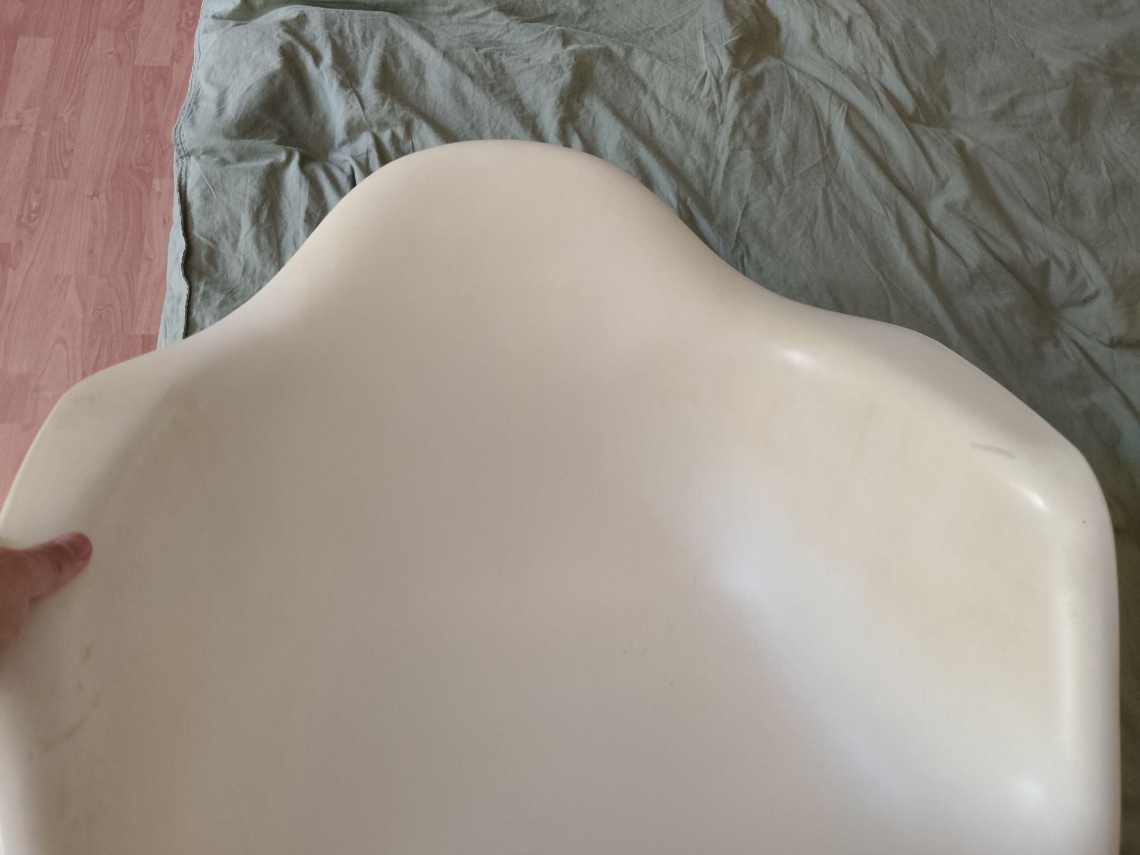 Vitra Poltrone: 3x Vitra zu verkaufen, zweimal eine Schale – Usato da Zürich venduto da FlorinGasser 5