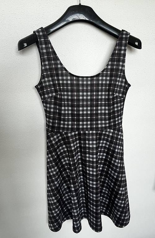 Vestiti: Mini Dress Grösse S – Usato da Brittnau venduto da _livia_n_