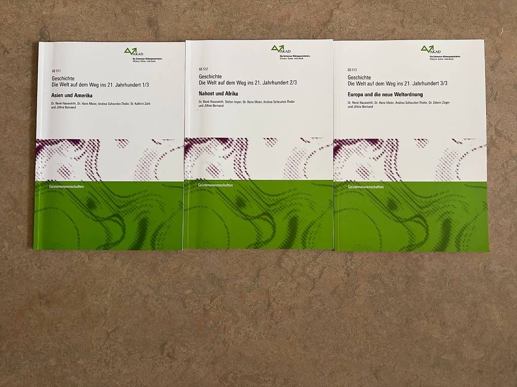 Bücher: Bücher Passerelle - Geschichte – Gebraucht aus Wettingen von lev_9txp 1