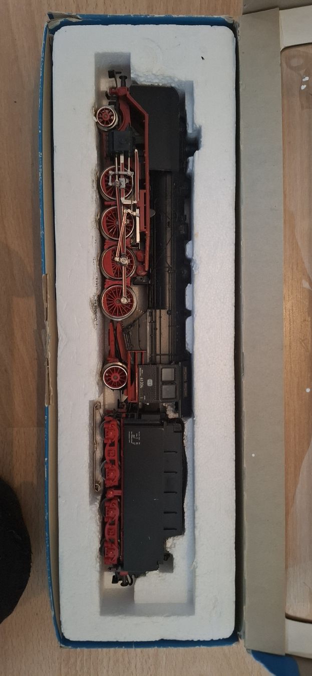 Märklin Modellini di ferrovie: Märklin DB BR41 H0 – Usato da Tann venduto da fla_f6wq