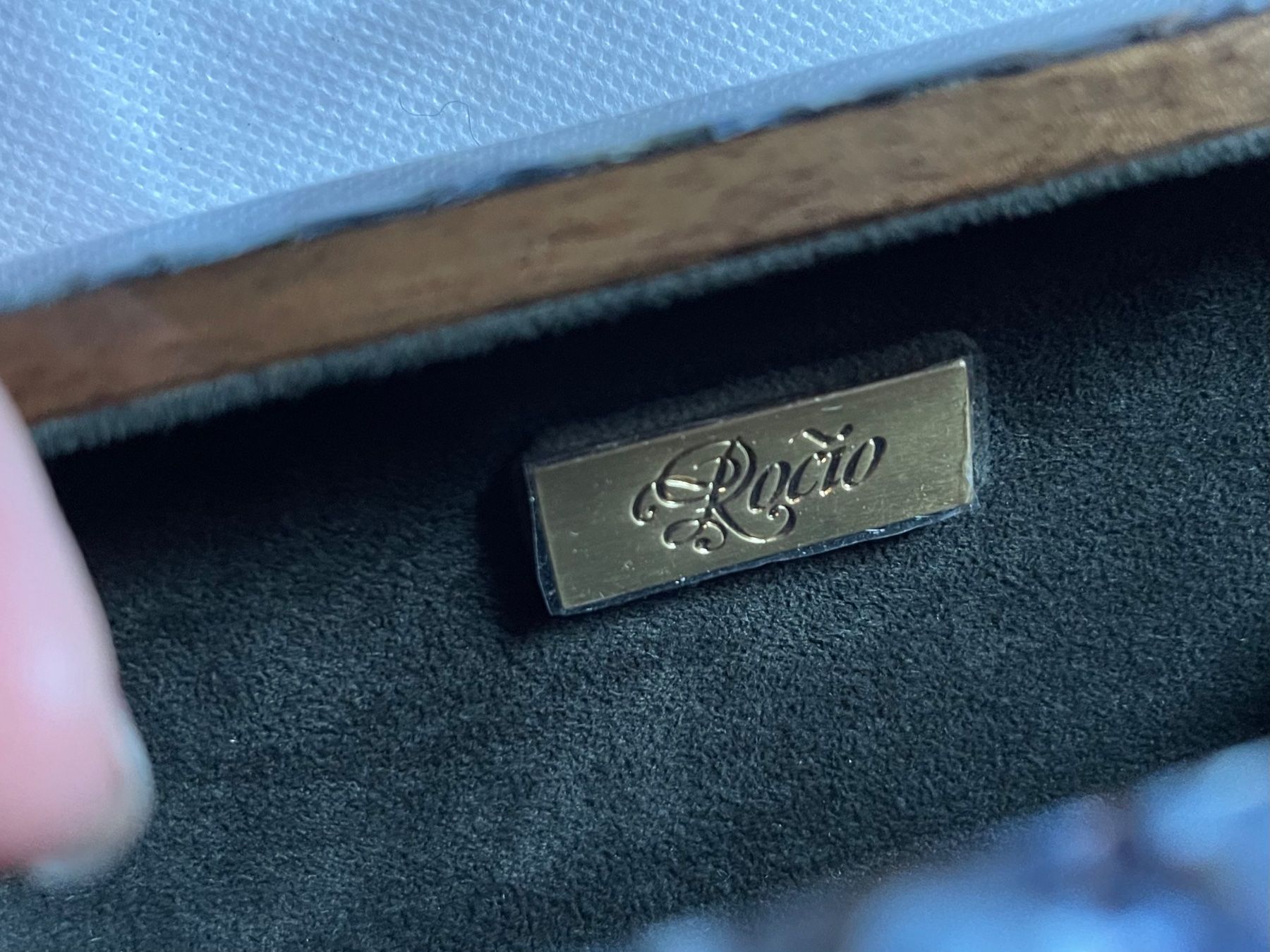 Sacs femmes: Rocio clutch 1500€ – D'occasion à Barna par orbuyorcry 6