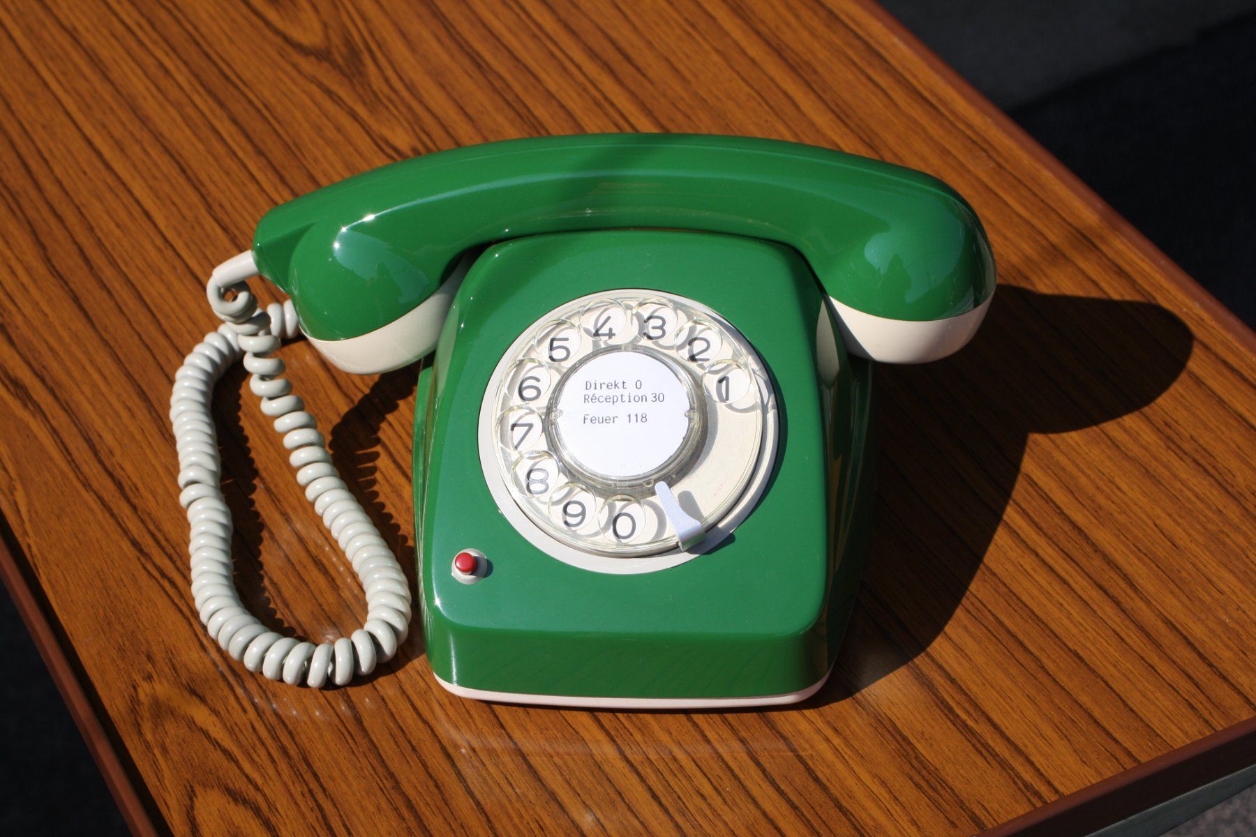 Telefoni: TELEFON VINTAGE MIT WÄHLSCHEIBE – Usato da Wauwil venduto da Pneuedy 1