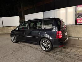 VW Touran 2.0 tdi 7 Plätze
