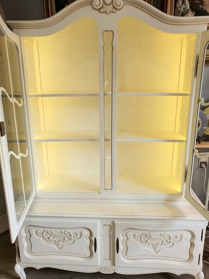 Buffets: Dish cabinet commode antique – D'occasion à lugano par chi_8cgs 1