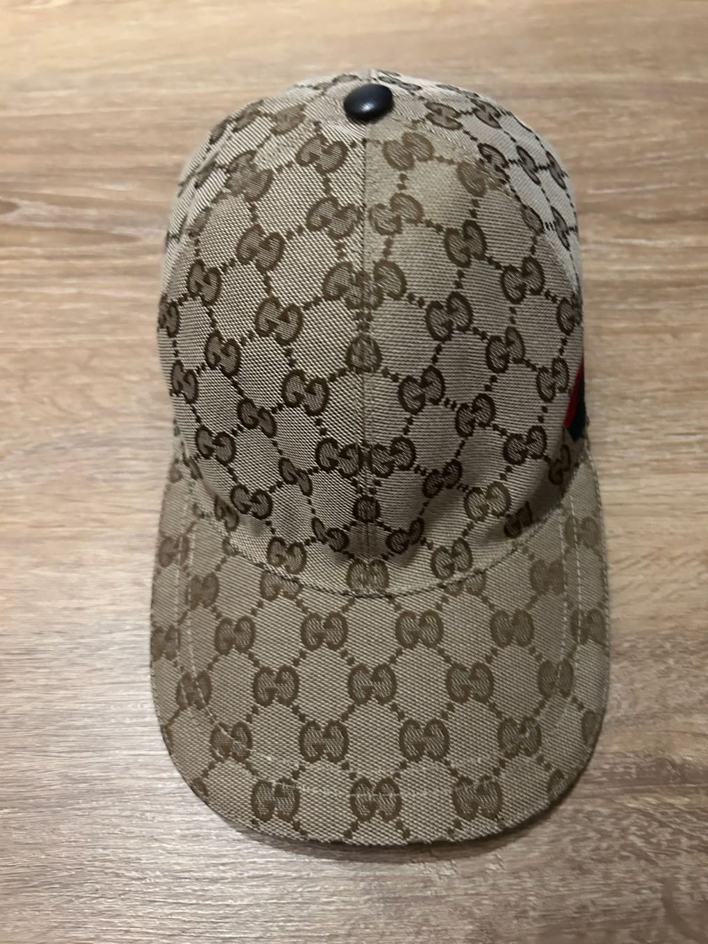 Gucci Hüte, Mützen & Caps: Gucci Cap mit klassischem Motiv – Gebraucht aus Volketswil von GrafBreschnew 3