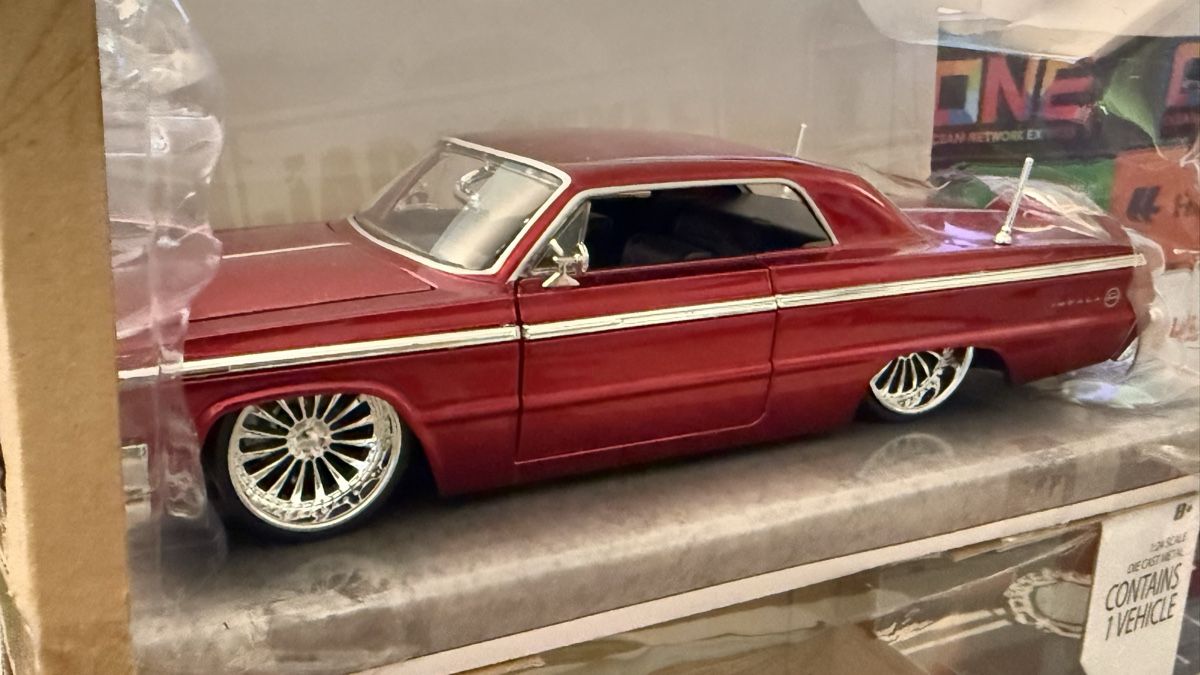Chevrolet Modellautos:  1964 Chevy Impala Jada Rot 1:24  – Neu (gemäss Beschreibung) aus Basel von Zomeg 6