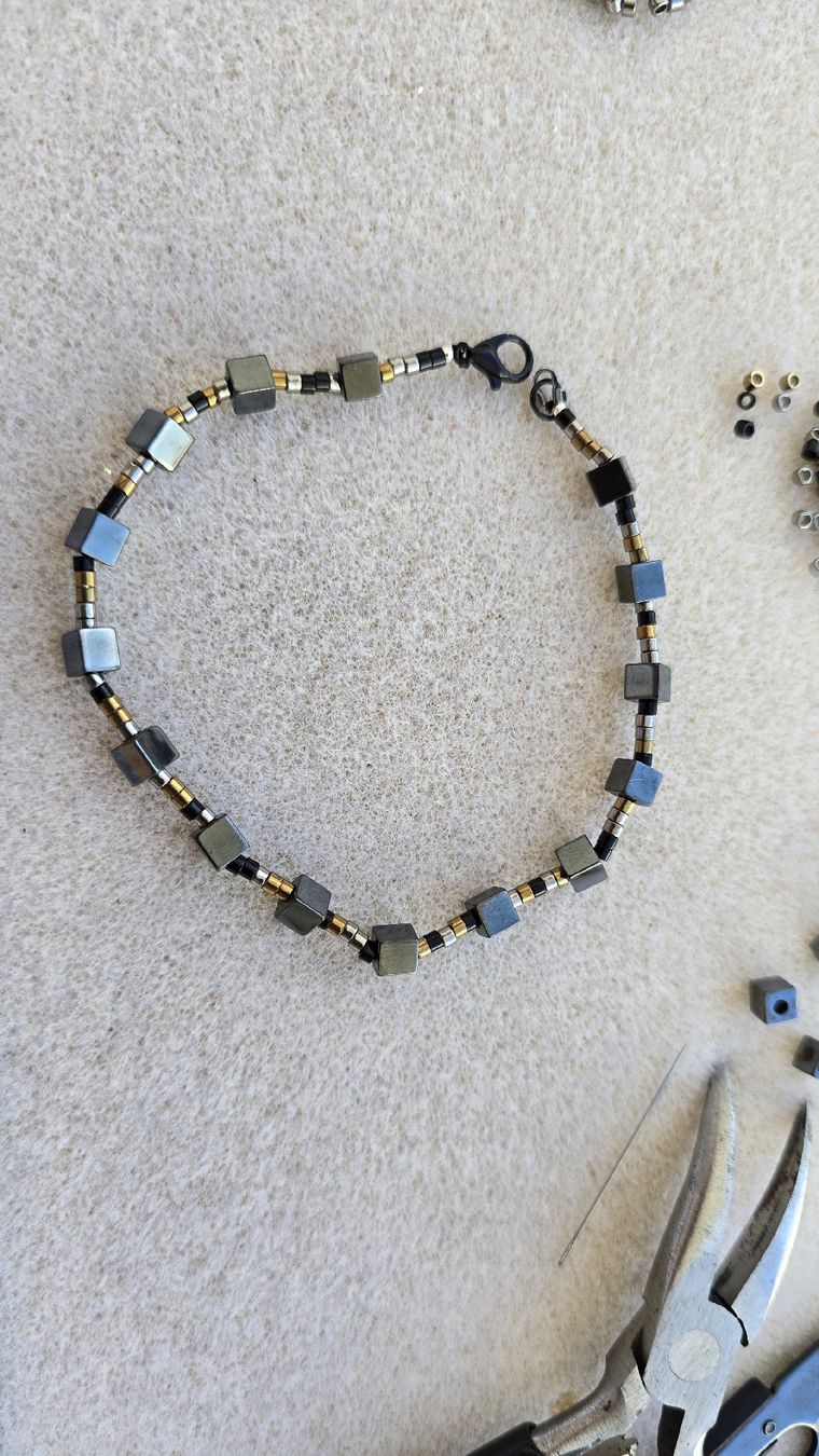 Bracelets: Bracelet équilibre - fait main  – Neuf avec emballage d'origine à Lausanne par Simply_Me_Suisse 3