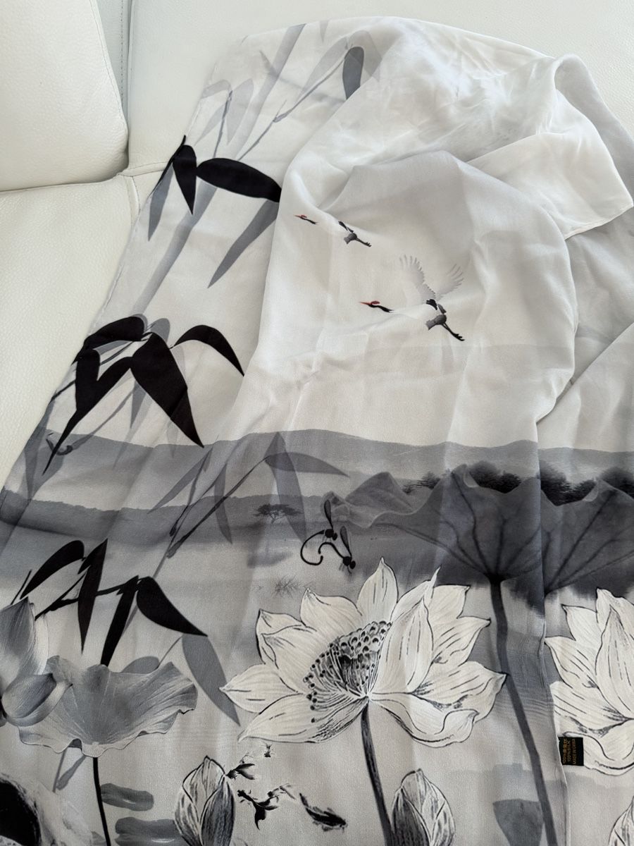 Foulard & Sciarpe: Seıden Schal 🌸 – Usato da Opfikon venduto da Luis144 2