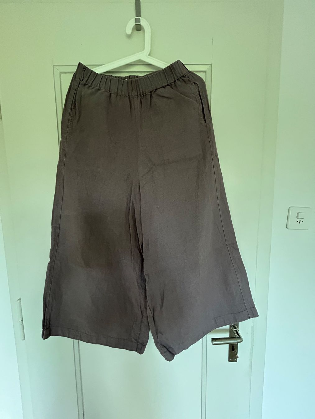 Pantaloni: Leinenhose, Culotte S/M – Usato da Bern venduto da claudia091114