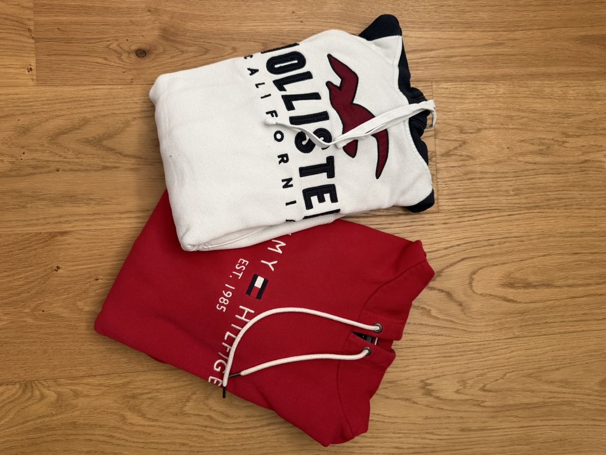 Hollister Maglioni & Felpe:  Pullover Hollister und Tommy Hilfiger  – Usato da Metzerlen venduto da rob_vfp9