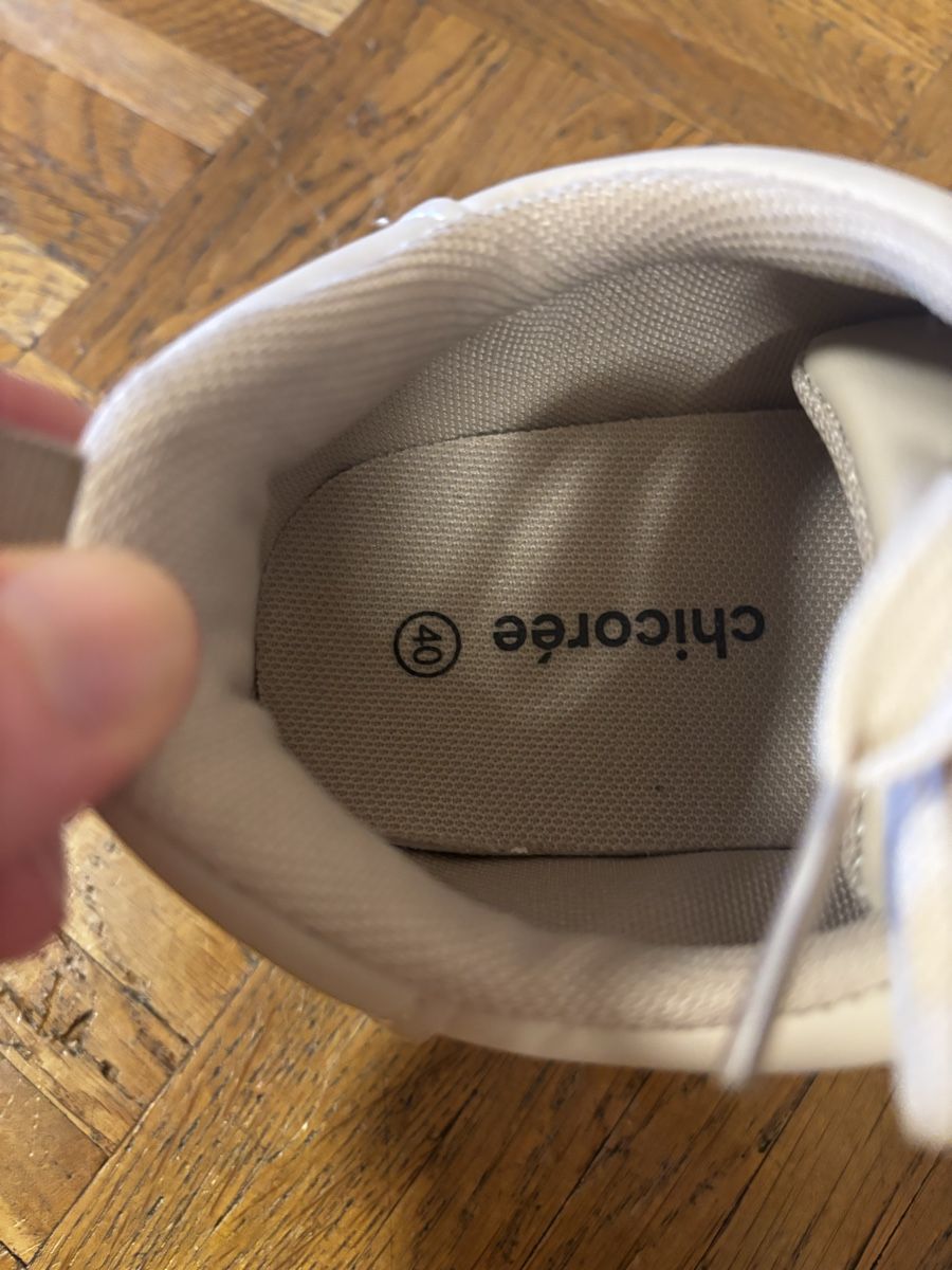 Scarpe da donna: Sneaker – Usato da Schlieren venduto da solelunalaura 1
