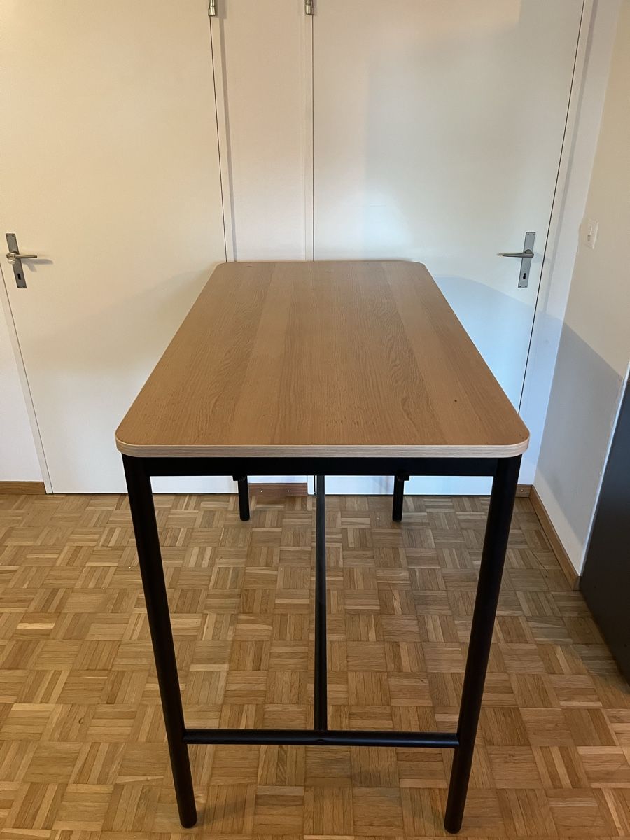 Tables: Ikea Bartisch inkl. Stühle – D'occasion à Anwil par del_5ykt 1