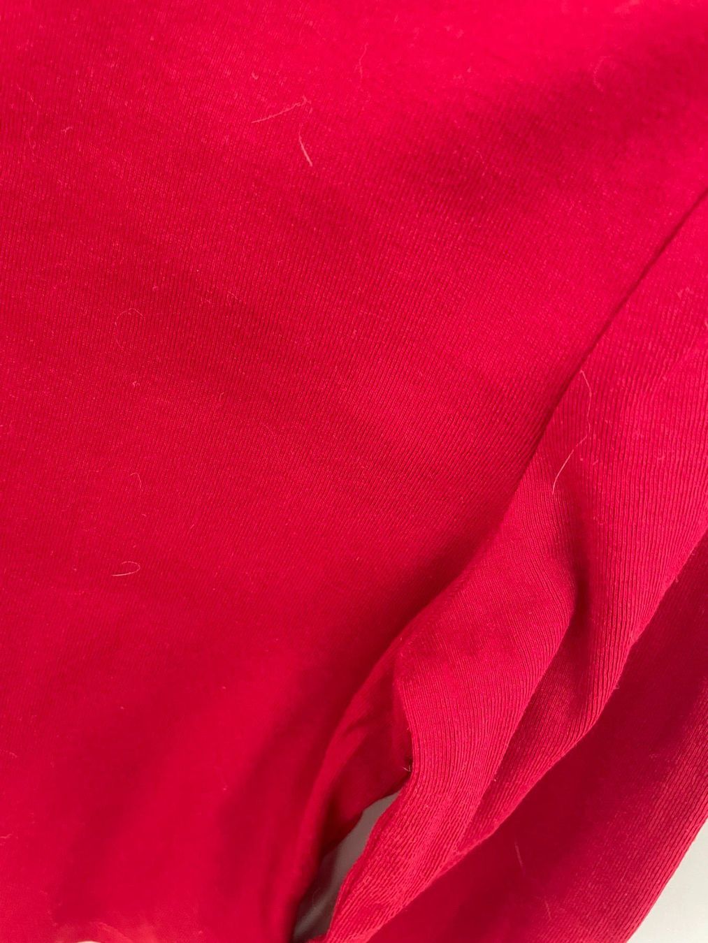 H&M Blusen, T-Shirts & Tops: Crop Top H&M rouge – Gebraucht aus Petit Lancy von gil_hr6v 3